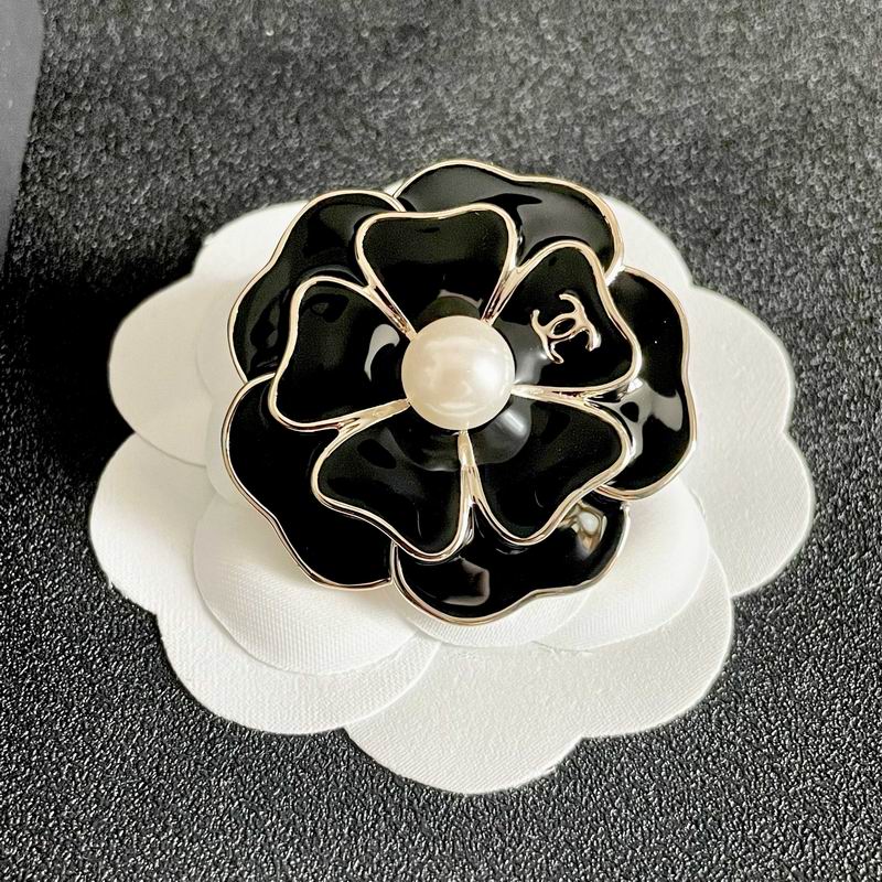 Chanel Brooch 02yxs40 (14)