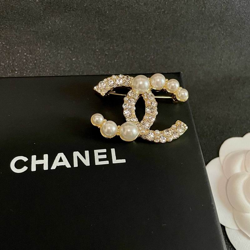Chanel Brooch 02yxs43 (7)