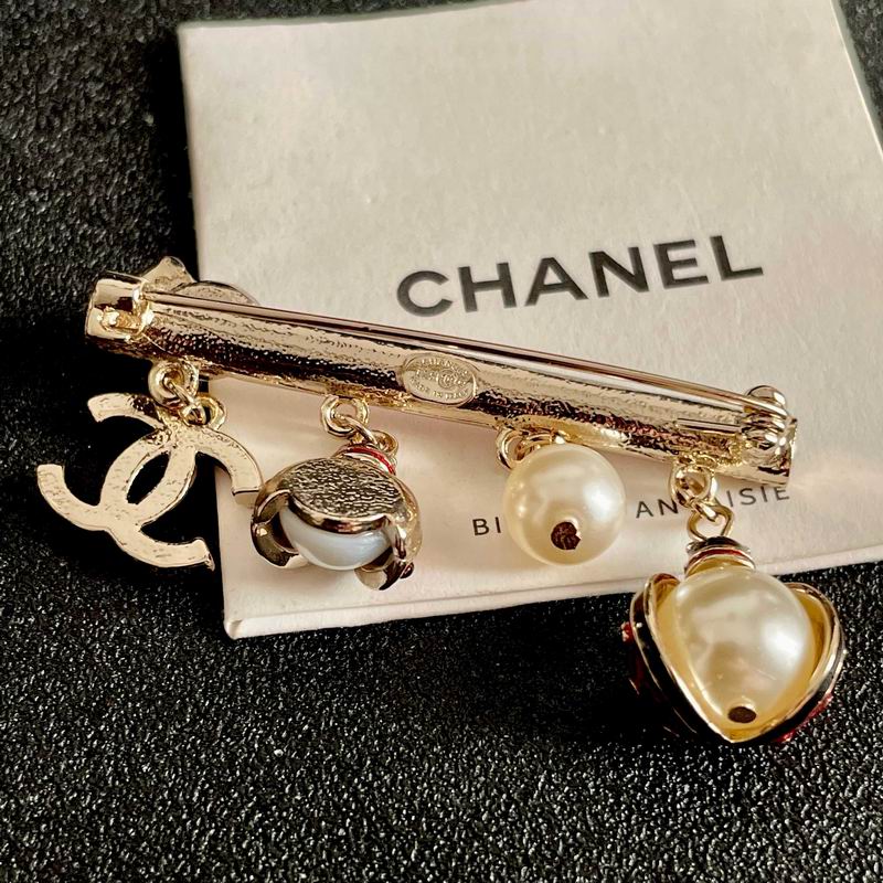 Chanel Brooch 02yxs44 (5)