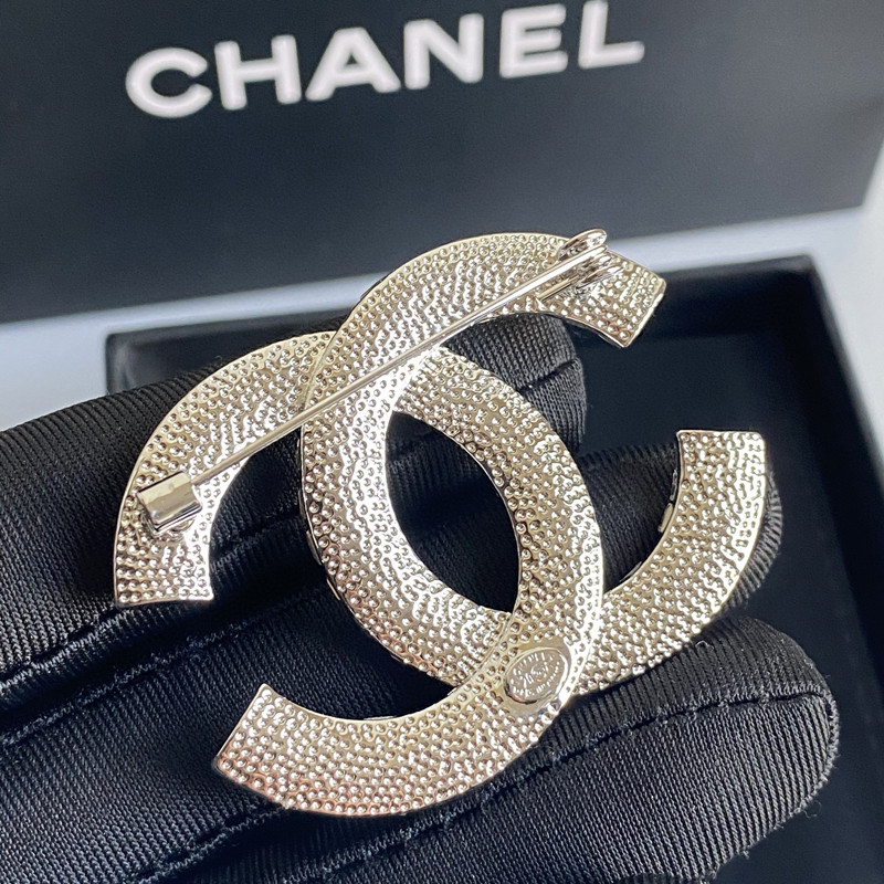 Chanel Brooch 02yxs50 (4)