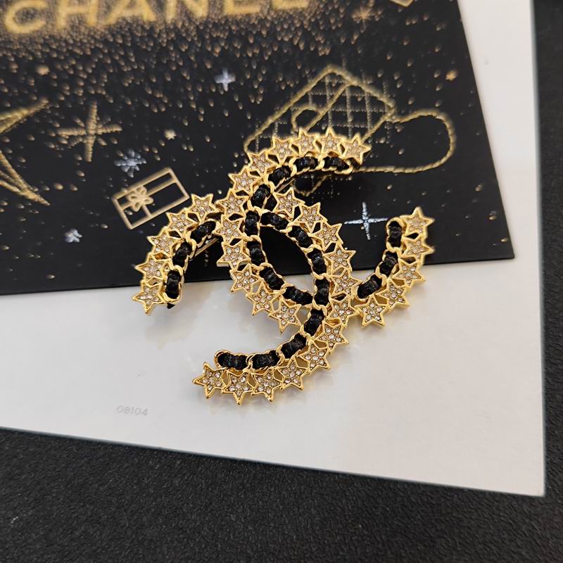 Chanel Brooch 02yxs51 (5)