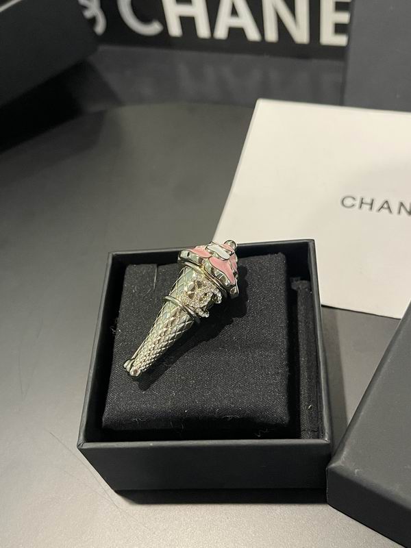 Chanel Brooch 02yxs52 (2)