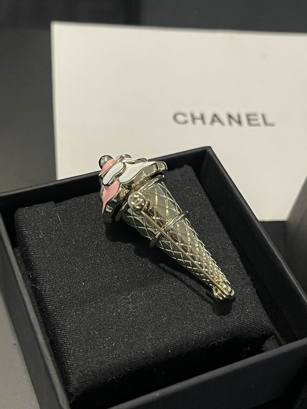 Chanel Brooch 02yxs52 (5)