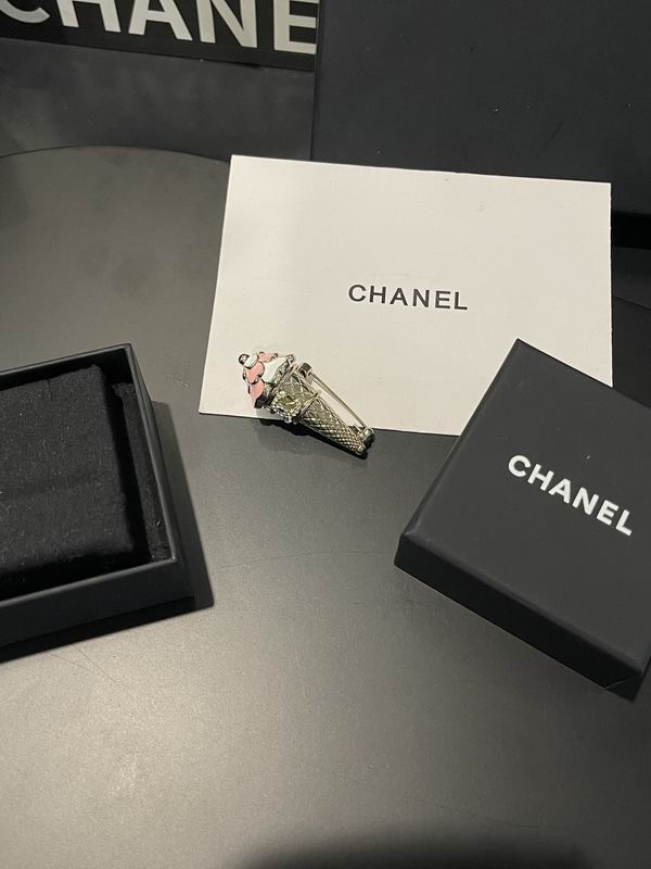Chanel Brooch 02yxs52 (7)
