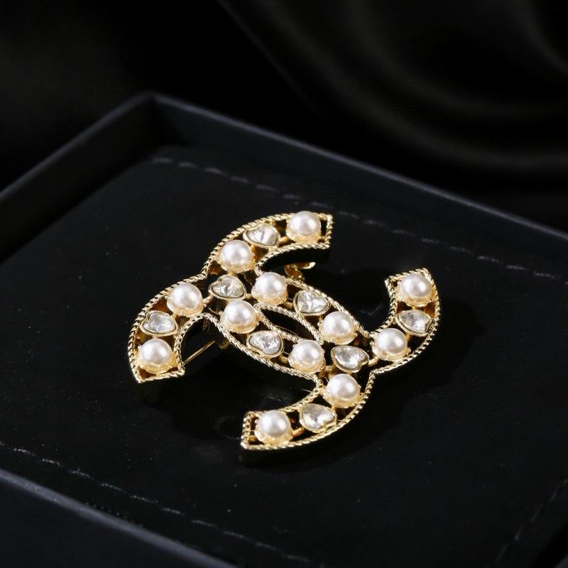 Chanel Brooch 02yxs55 (4)