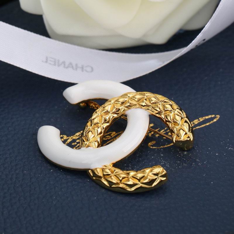Chanel Brooch 02yxs60 (6)