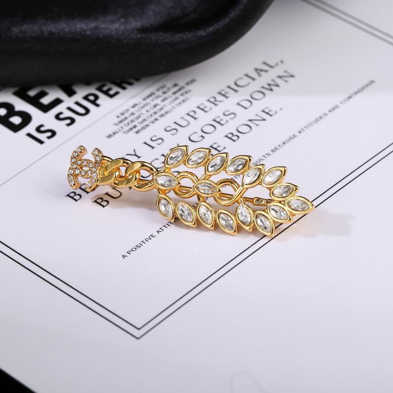 Chanel Brooch 02yxs63 (2)