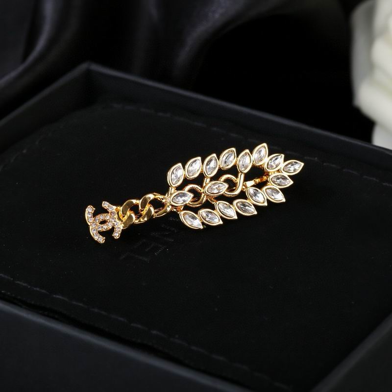 Chanel Brooch 02yxs63 (4)