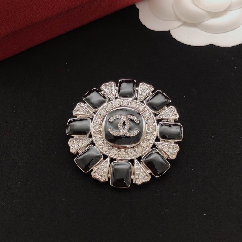 Chanel Brooch 02yxs64 (13)