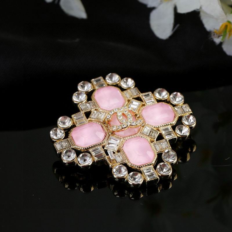 Chanel Brooch 02yxs68 (4)