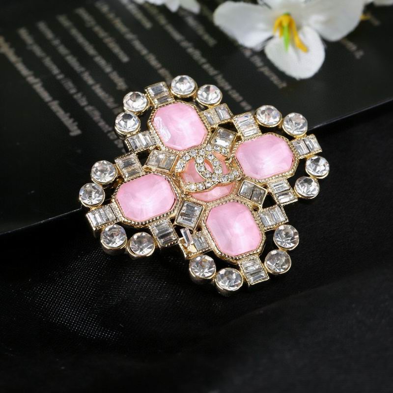 Chanel Brooch 02yxs68 (5)