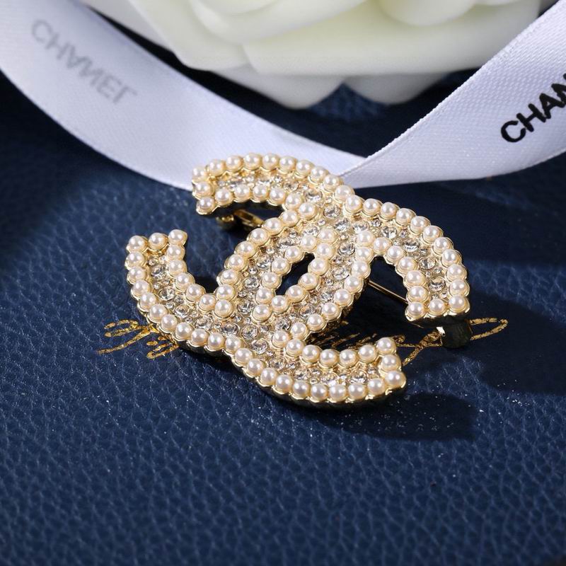 Chanel Brooch 02yxs71 (3)