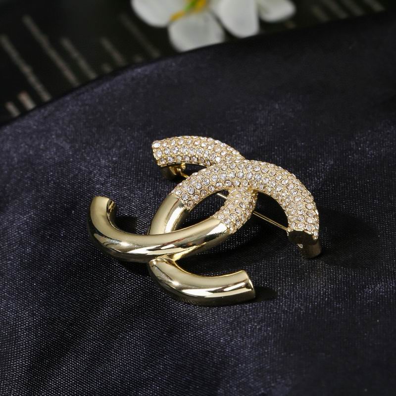 Chanel Brooch 02yxs76 (6)