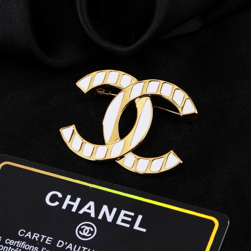 Chanel Brooch 02yxs78 (3)