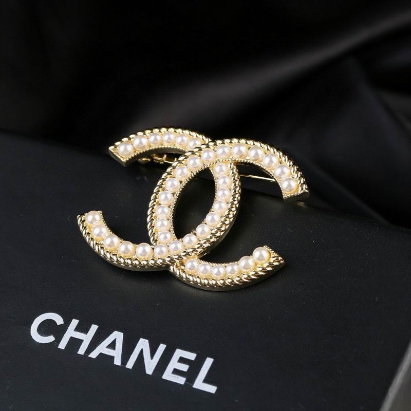 Chanel Brooch 02yxs80 (4)