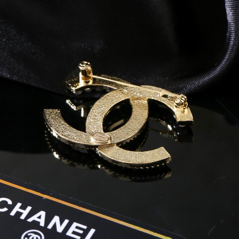 Chanel Brooch 02yxs80 (7)