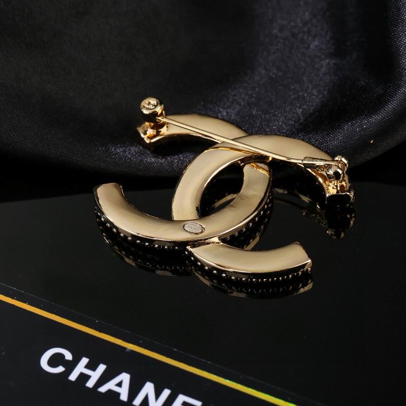 Chanel Brooch 02yxs81 (5)