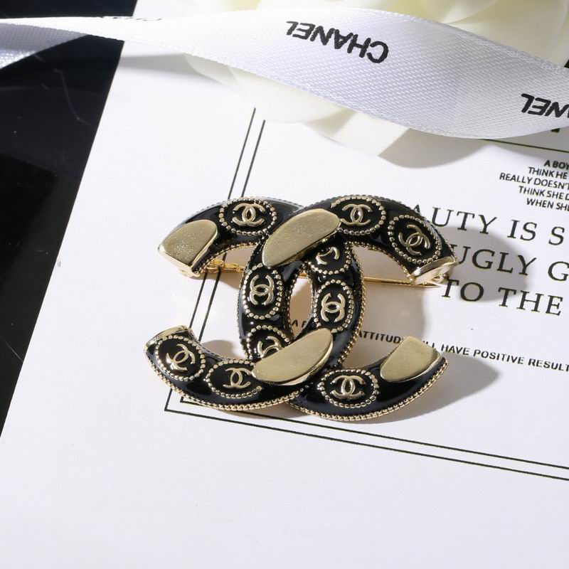 Chanel Brooch 03yxs102 (2)