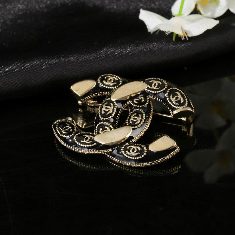 Chanel Brooch 03yxs102 (6)
