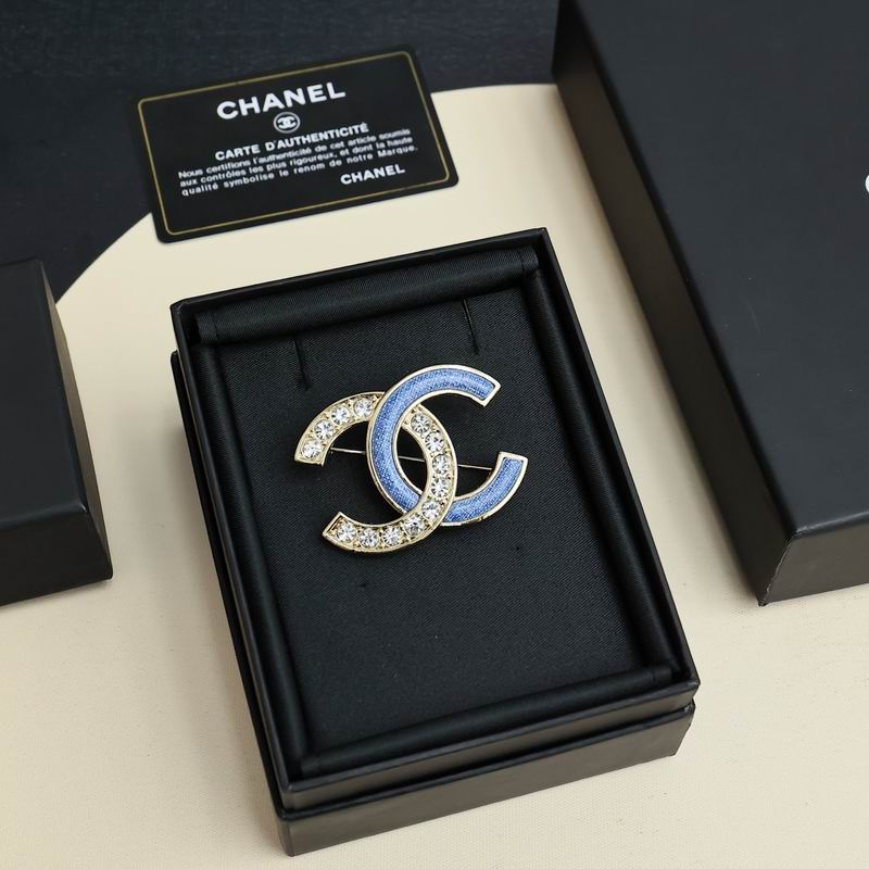 Chanel Brooch 03yxs104 (13)
