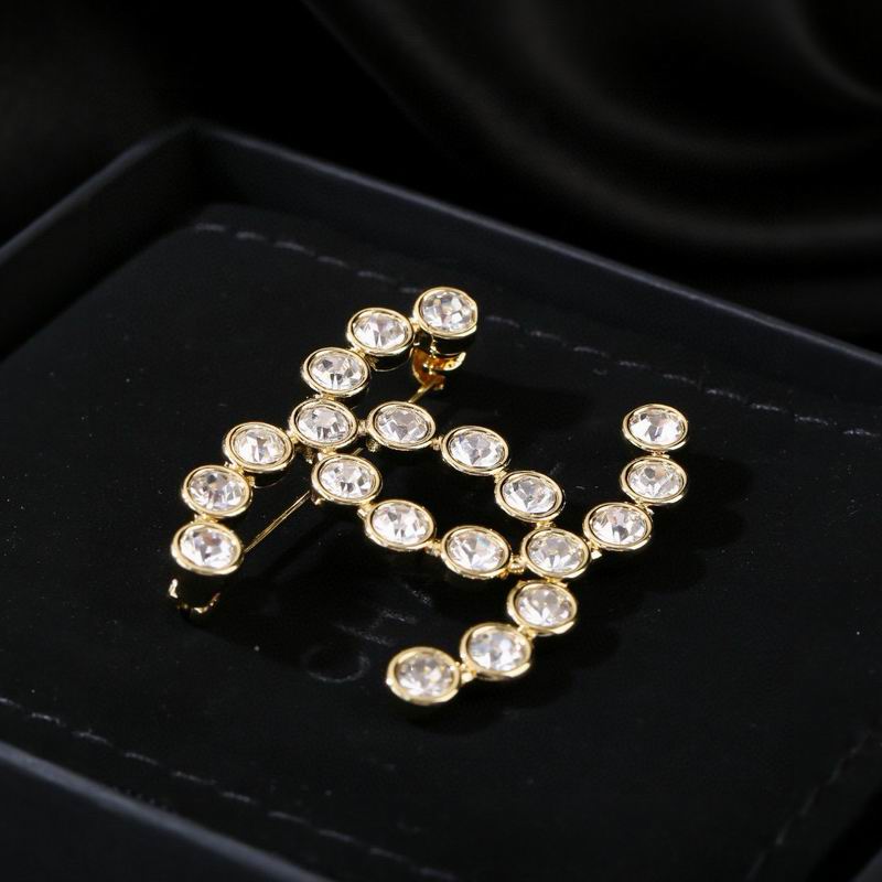 Chanel Brooch 03yxs107 (4)