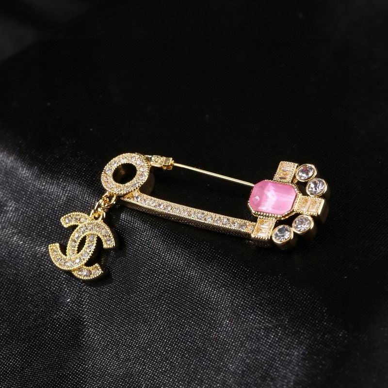Chanel Brooch 03yxs109 (6)