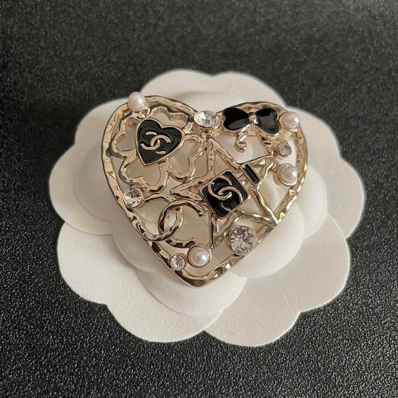 Chanel Brooch 03yxs113 (11)