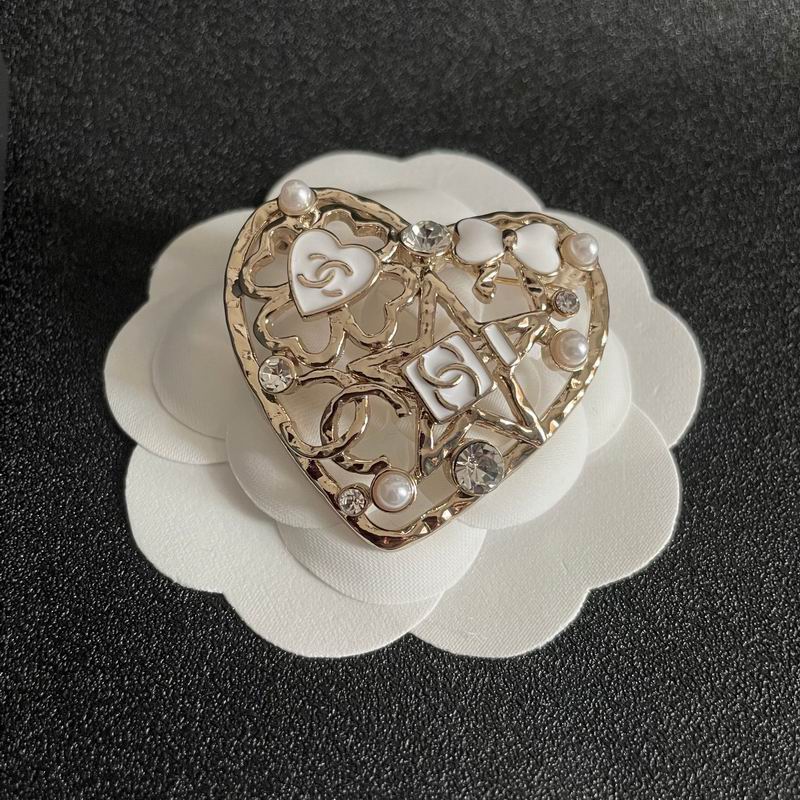 Chanel Brooch 03yxs113 (4)