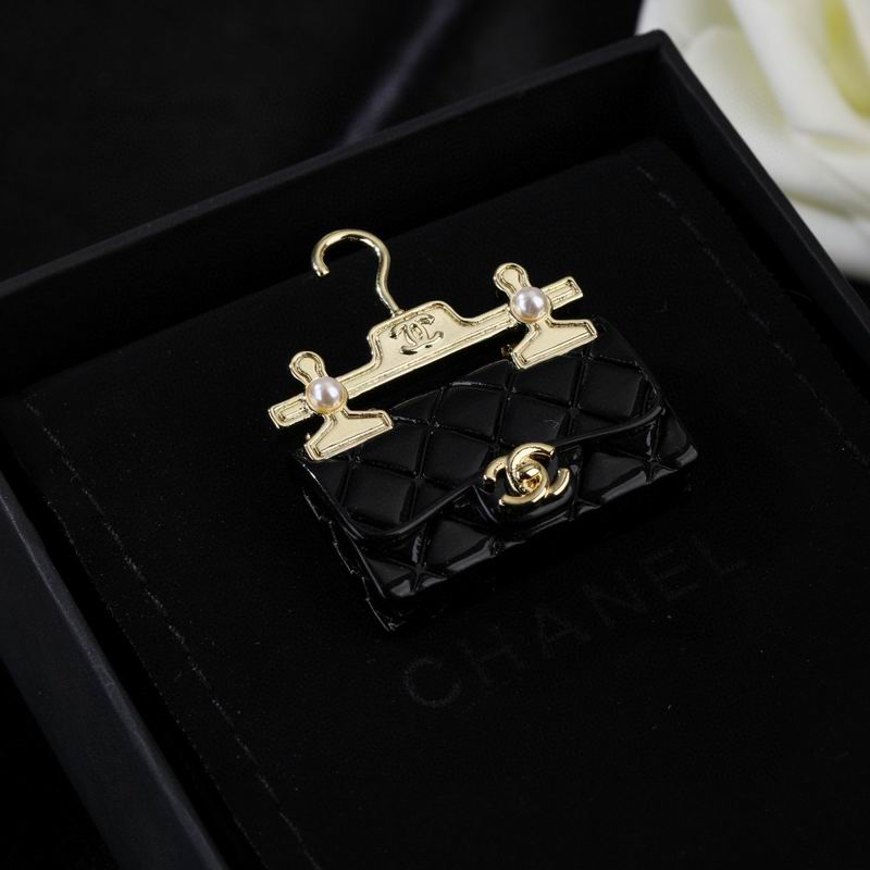 Chanel Brooch 03yxs115 (5)