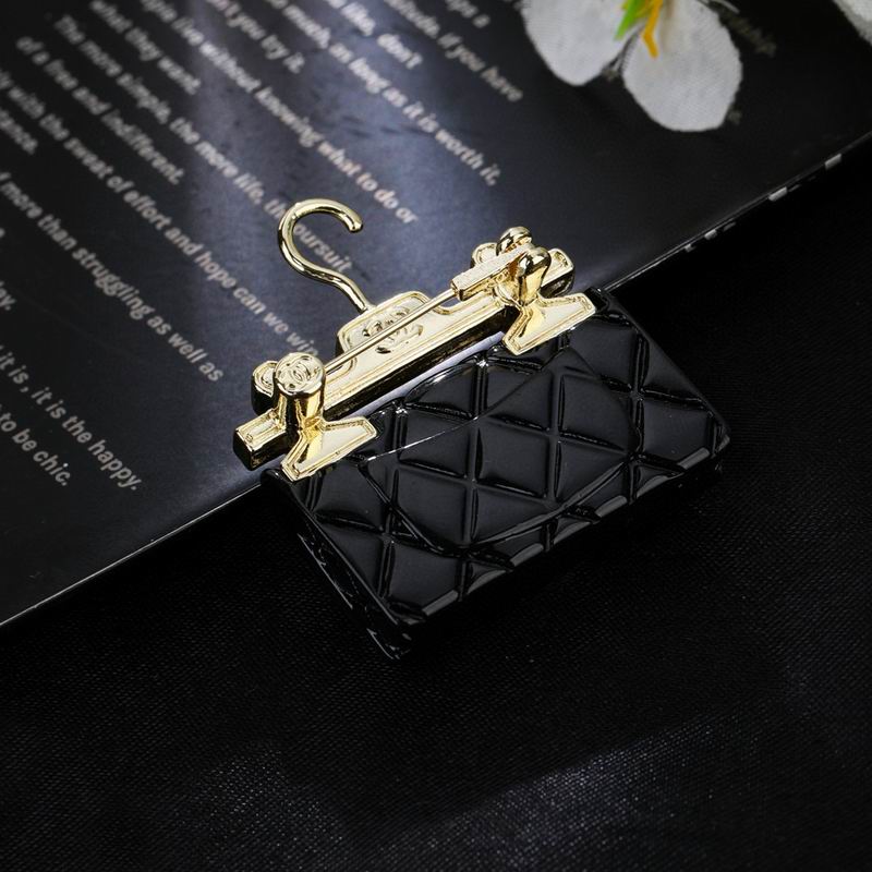 Chanel Brooch 03yxs115 (6)