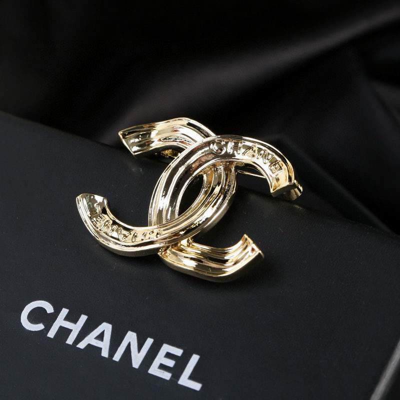 Chanel Brooch 03yxs118 (4)