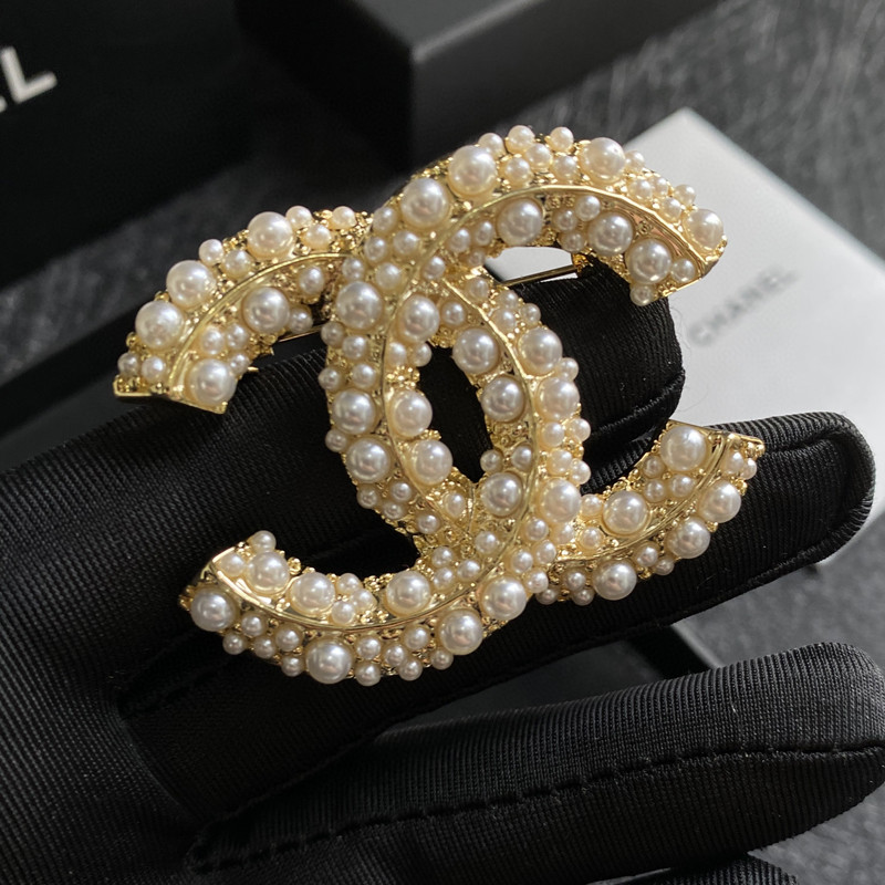 Chanel Brooch 03yxs119 (3)