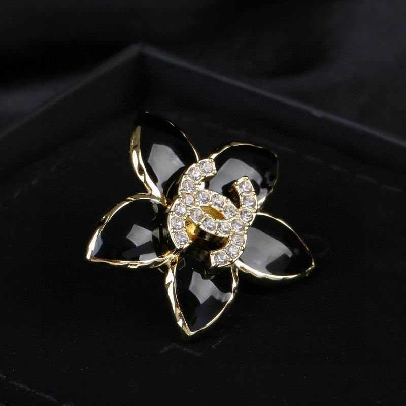 Chanel Brooch 03yxs124 (4)