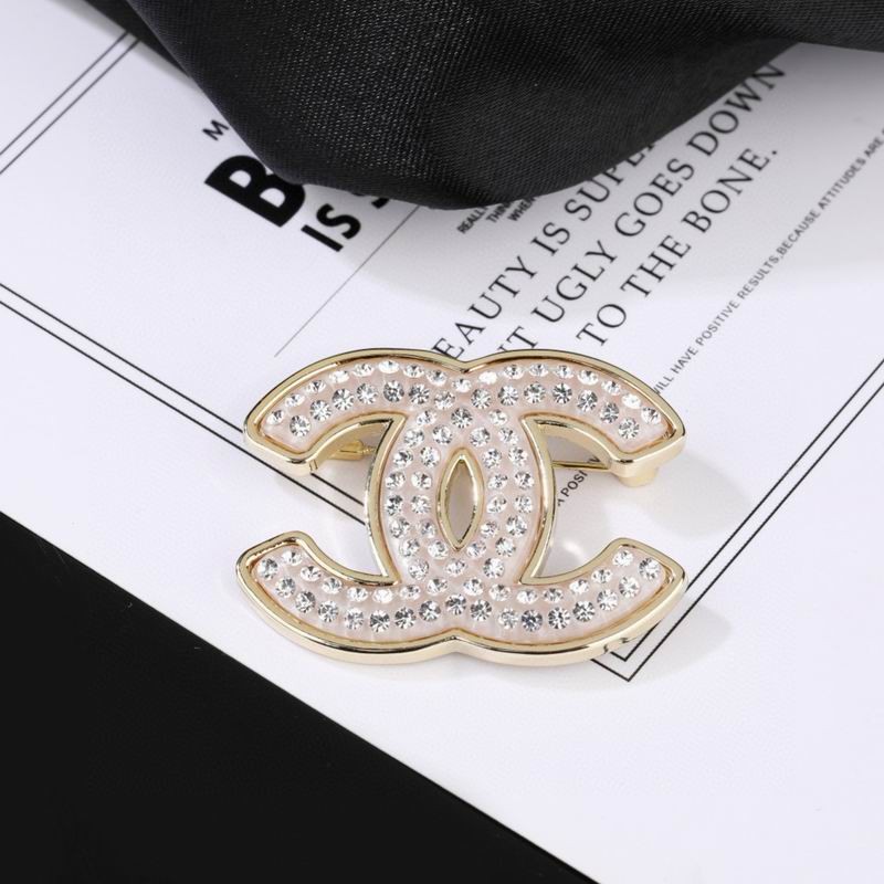 Chanel Brooch 03yxs125 (2)