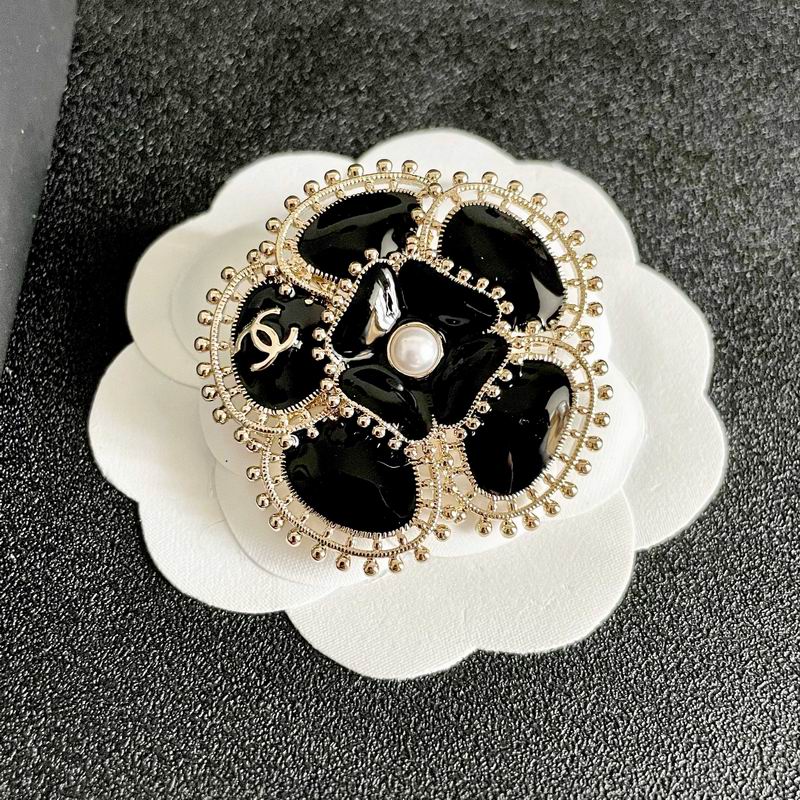 Chanel Brooch 03yxs128 (11)
