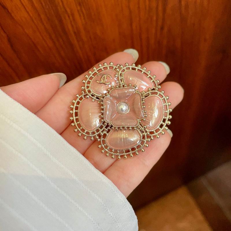 Chanel Brooch 03yxs128 (15)