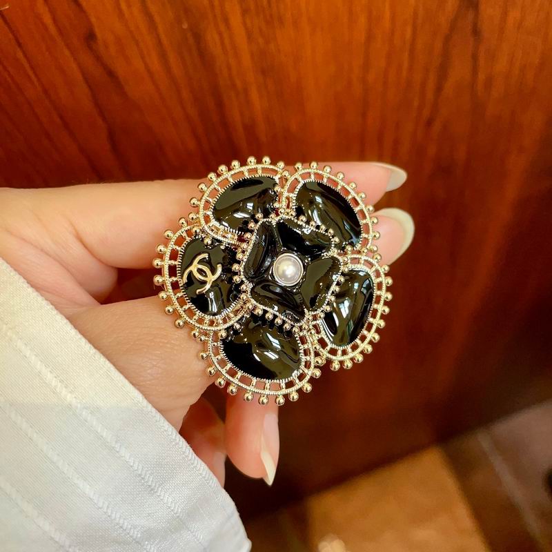 Chanel Brooch 03yxs128 (6)