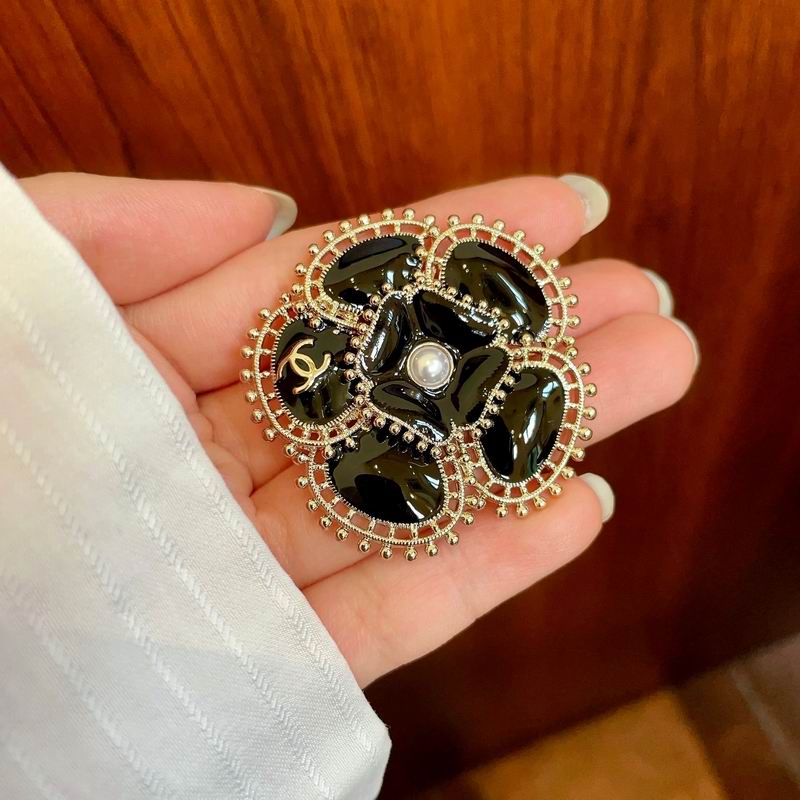 Chanel Brooch 03yxs128 (7)