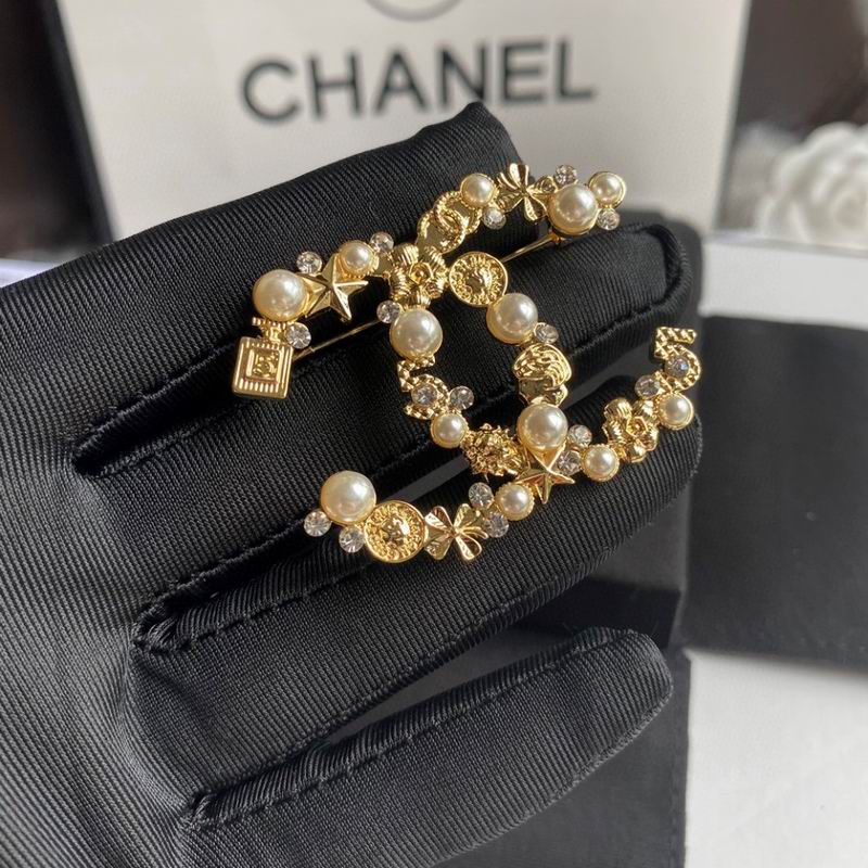Chanel Brooch 03yxs131 (3)