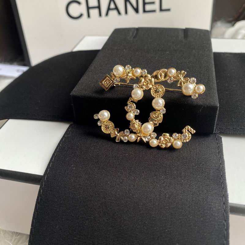 Chanel Brooch 03yxs131 (5)