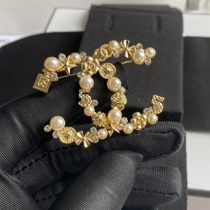 Chanel Brooch 03yxs131 (7)