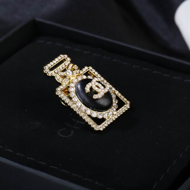 Chanel Brooch 03yxs134 (4)