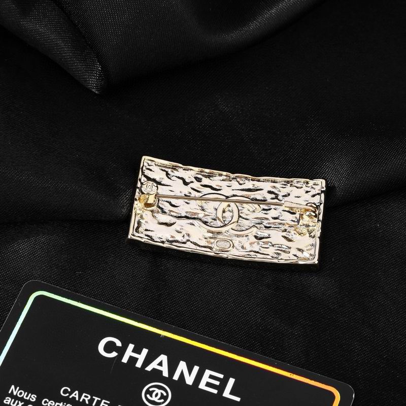 Chanel Brooch 03yxs137 (5)