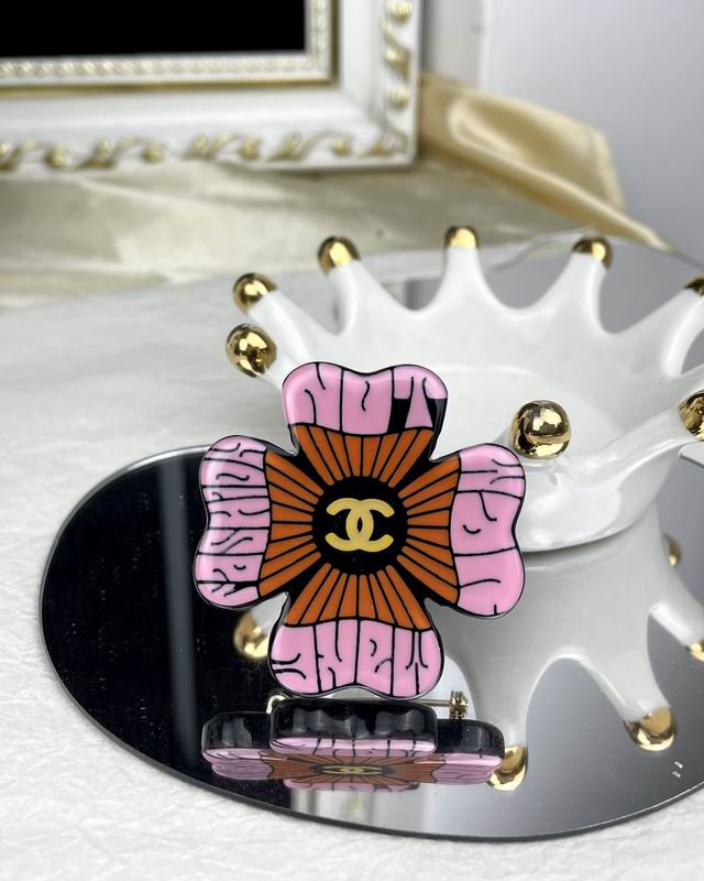 Chanel Brooch 03yxs141 (4)