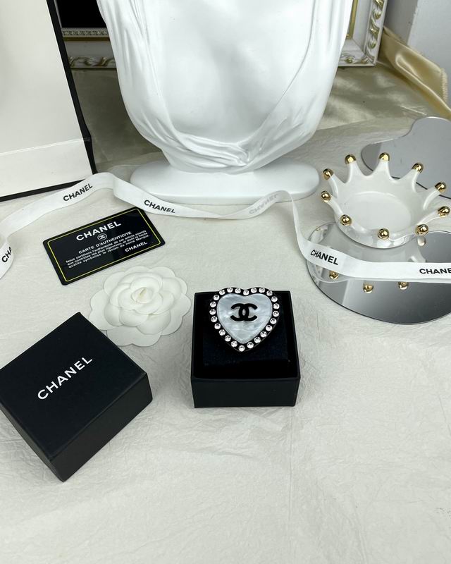 Chanel Brooch 03yxs142 (5)