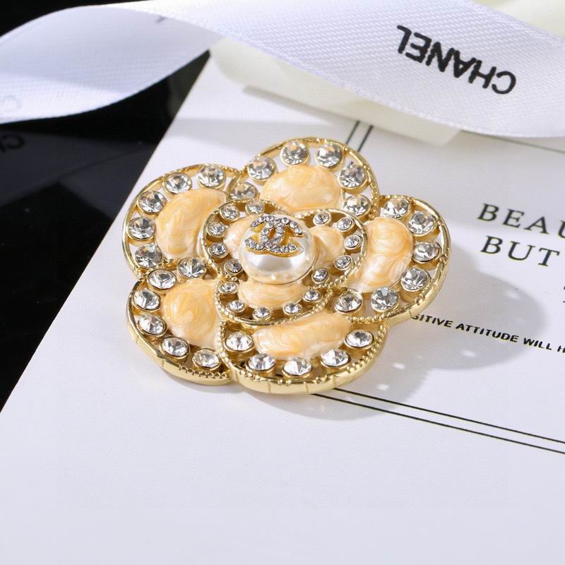 Chanel Brooch 03yxs143 (2)