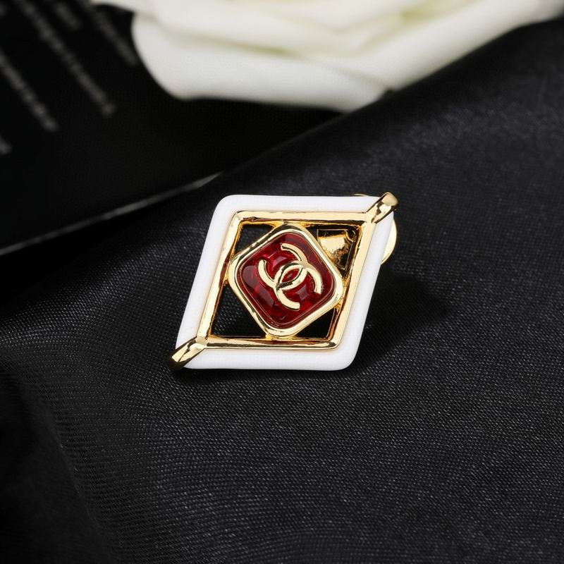 Chanel Brooch 03yxs144 (3)
