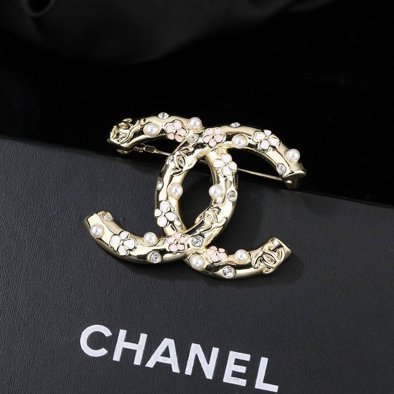 Chanel Brooch 03yxs146 (1)