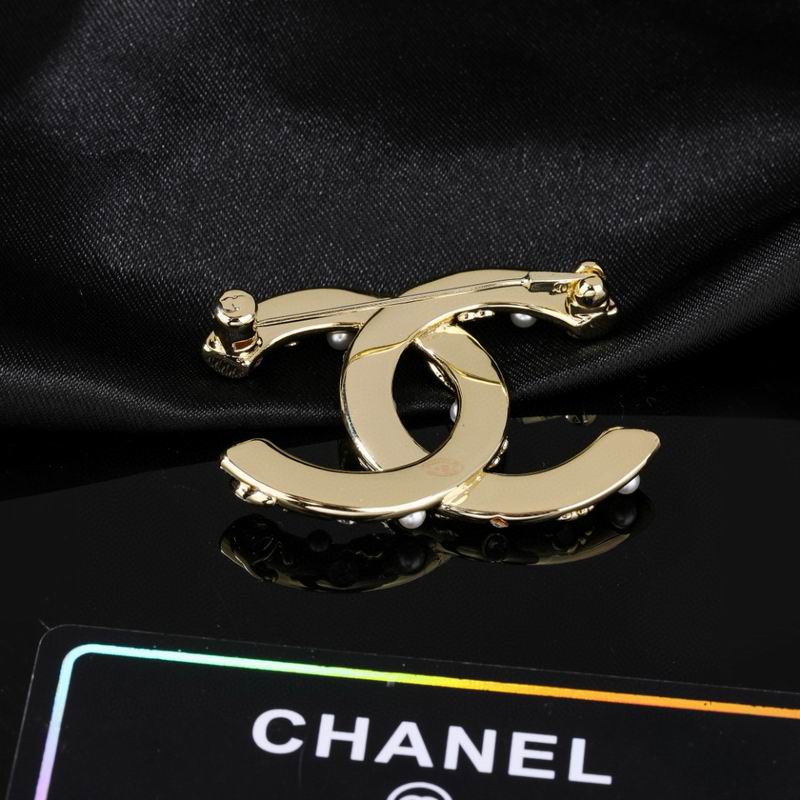 Chanel Brooch 03yxs146 (7)