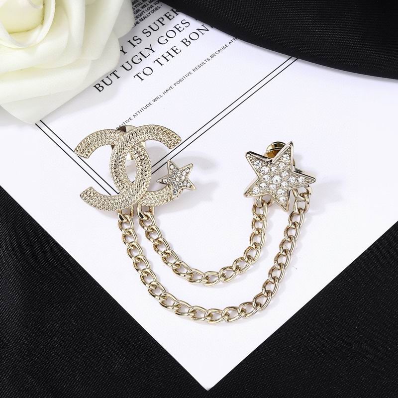 Chanel Brooch 03yxs147 (7)